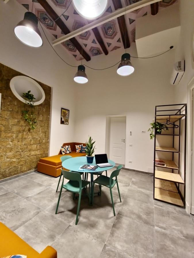 Borgo Dei Miracoli Hotel เนเปิลส์ ภายนอก รูปภาพ