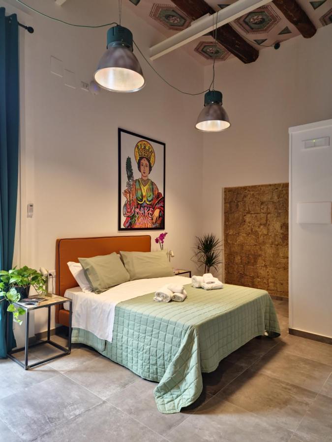 Borgo Dei Miracoli Hotel เนเปิลส์ ภายนอก รูปภาพ