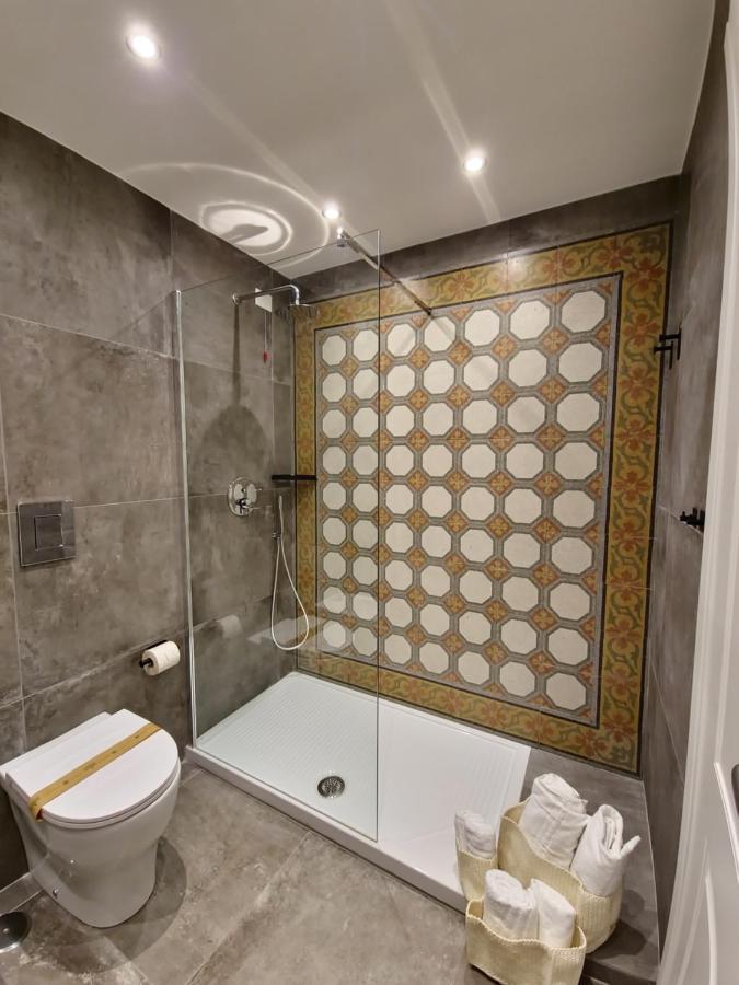 Borgo Dei Miracoli Hotel เนเปิลส์ ภายนอก รูปภาพ