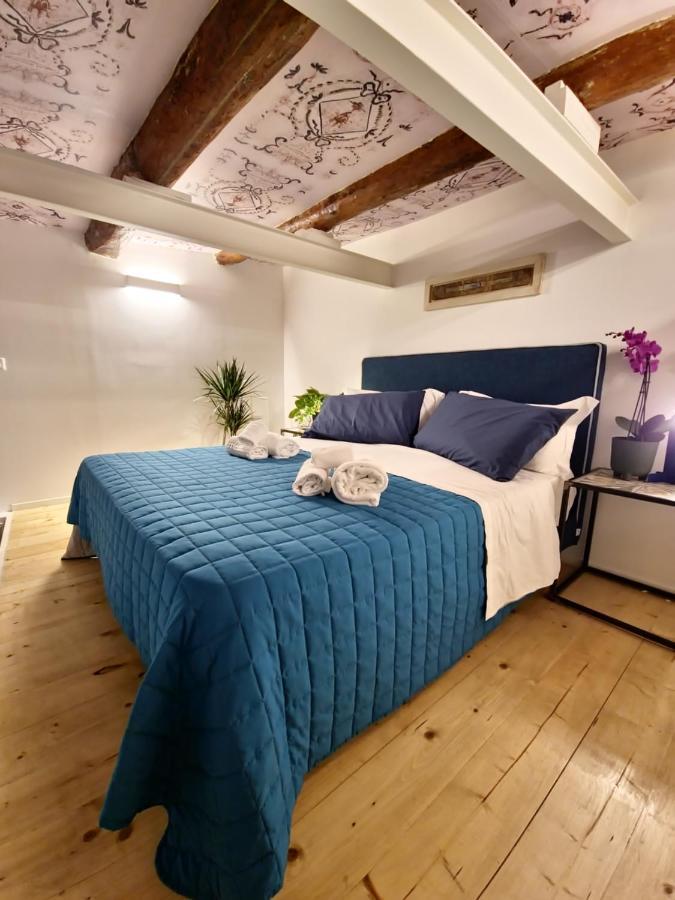 Borgo Dei Miracoli Hotel เนเปิลส์ ภายนอก รูปภาพ